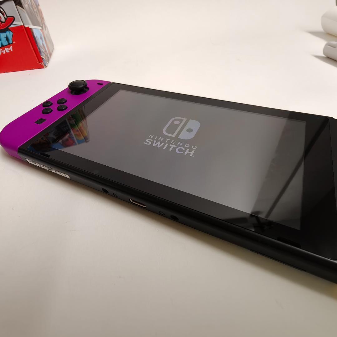 Nintendo Switch 本体とおまけソフト