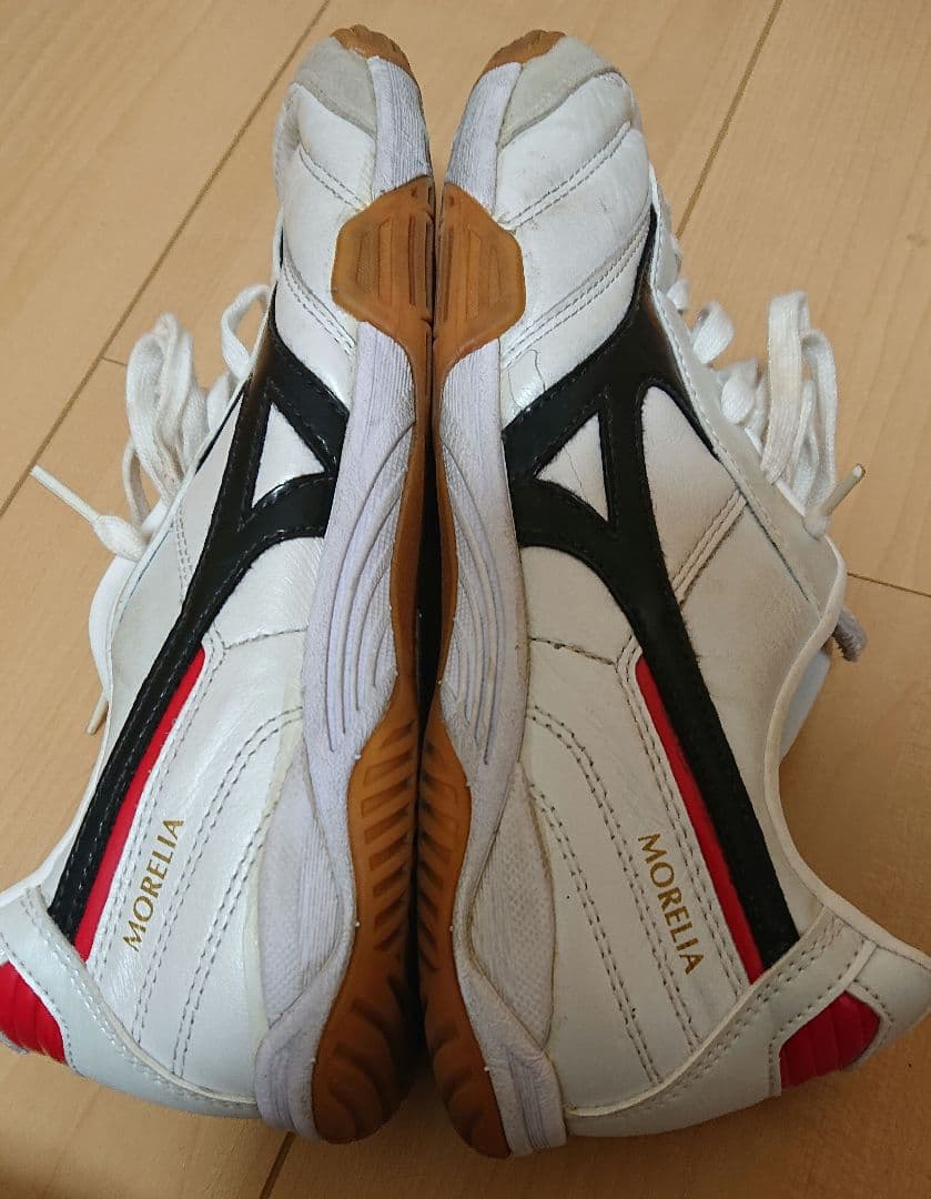 Mizuno Morelia フットサルシューズ　ホワイト