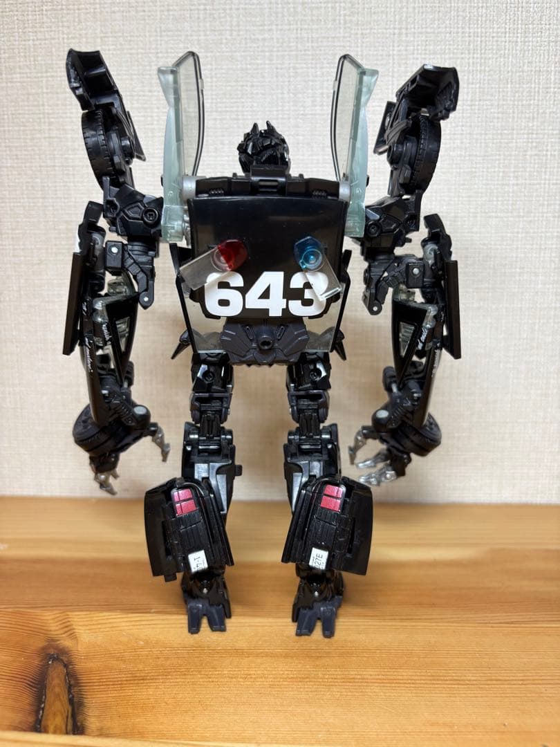 た*き様 トランスフォーマー　マスターピース　バリケード