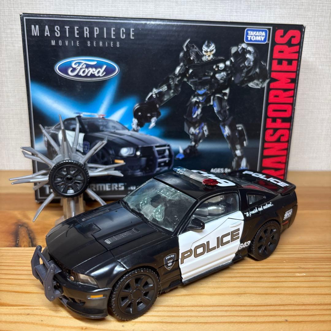た*き様 トランスフォーマー　マスターピース　バリケード