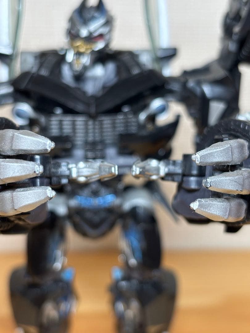 た*き様 トランスフォーマー　マスターピース　バリケード
