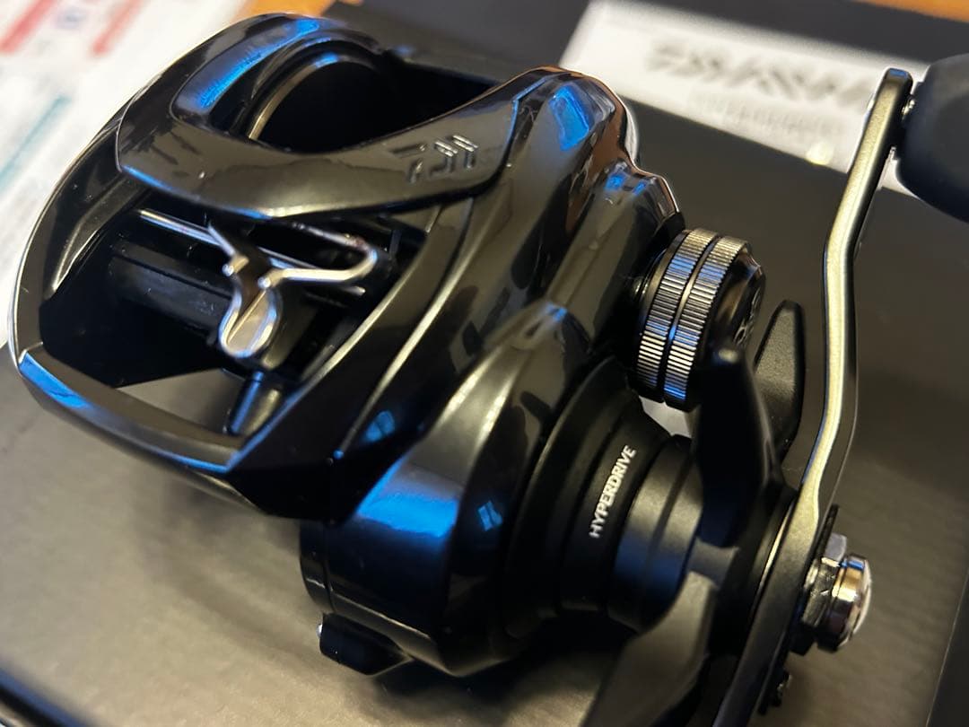 TATULA TW 300XHＬ ベイトリール