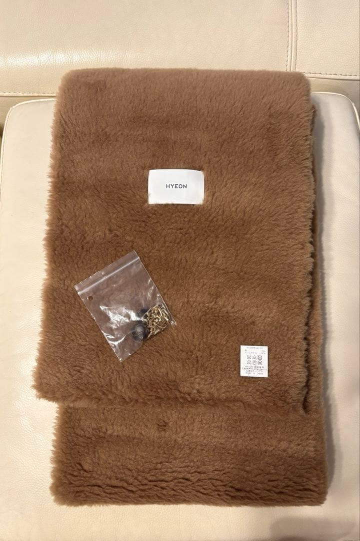 hyeon ヘヨン　完売　ted stole テッドストール　ファーストール