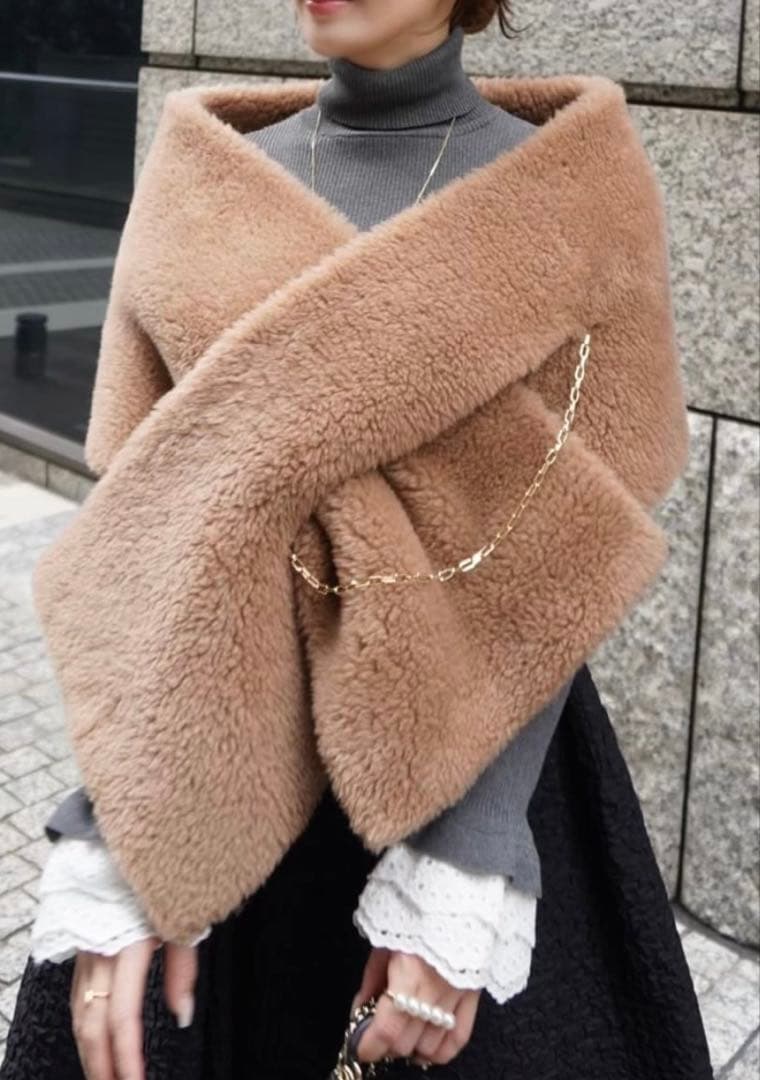 hyeon ヘヨン　完売　ted stole テッドストール　ファーストール