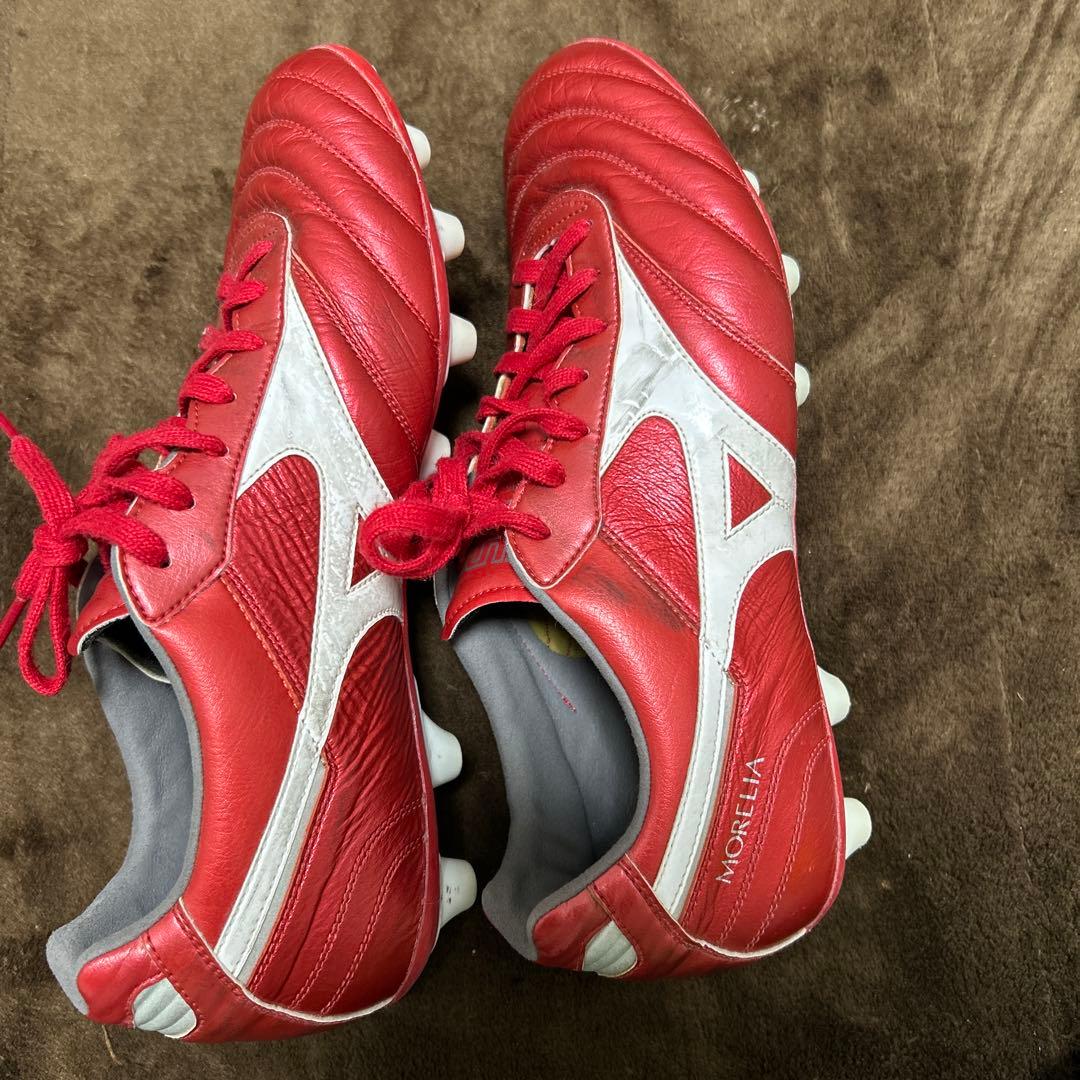 Mizuno モレリアllレッド
