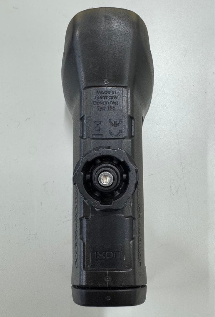 Busculler Ixon space ドイツ製ブッシュアンドミューラ