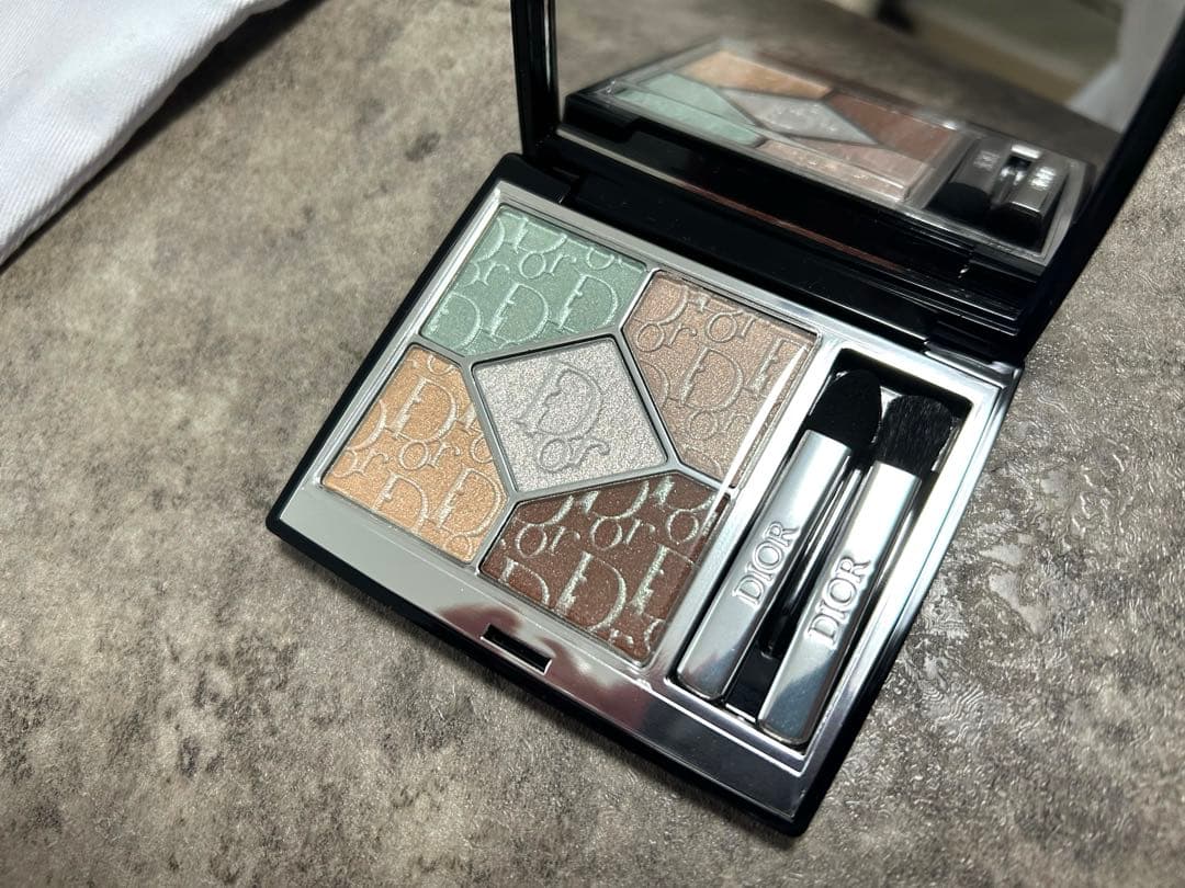 DIOR アイシャドウ645