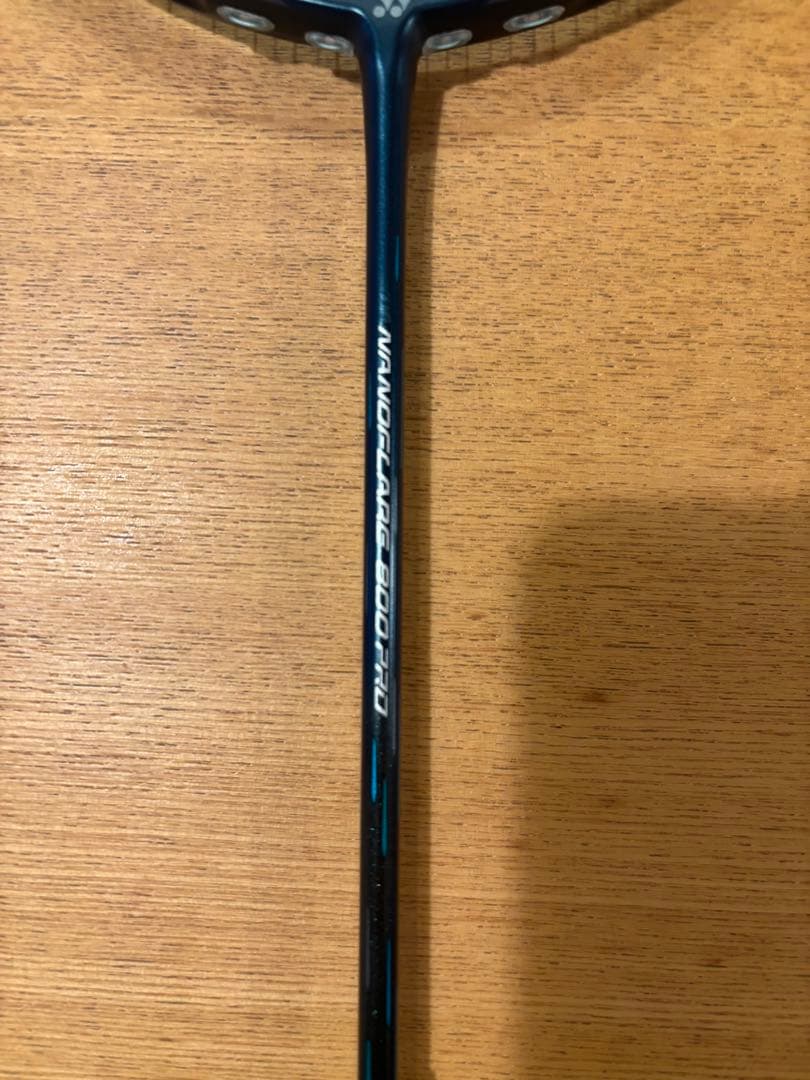 ヨネックス ナノフレア800pro
