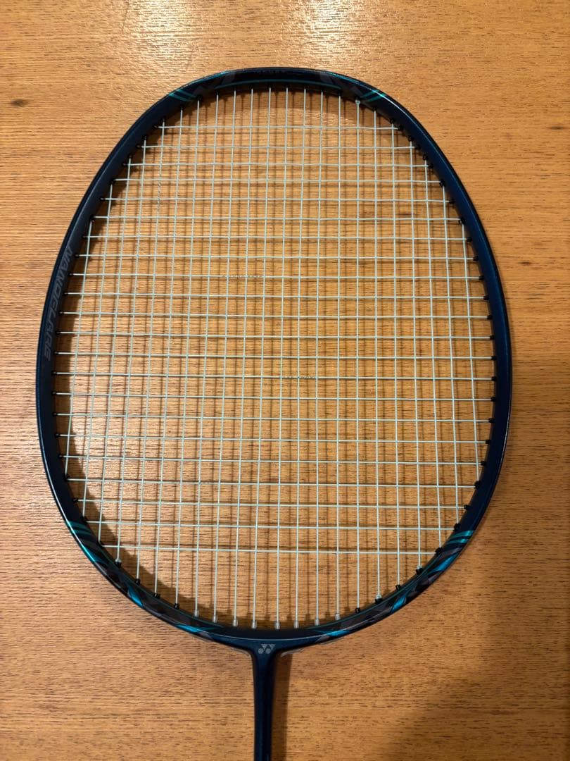 ヨネックス ナノフレア800pro