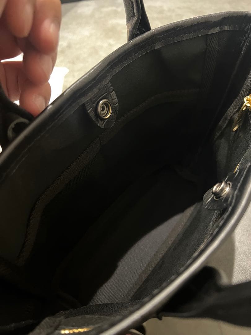 クロコダイル　クロコ型押し　牛皮　姫路産レザー　トートバッグ