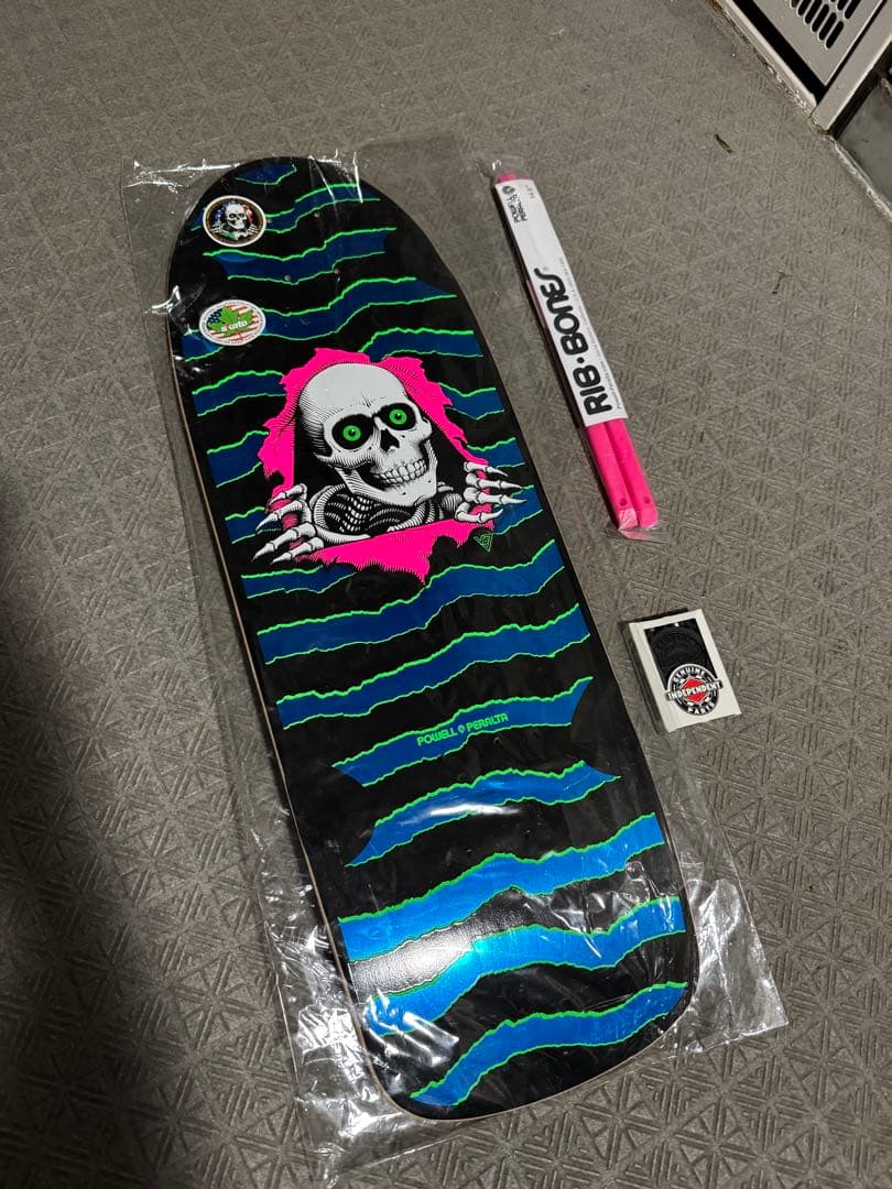 powell peralta オールドスクールデッキ　スケートボード　クルーザー