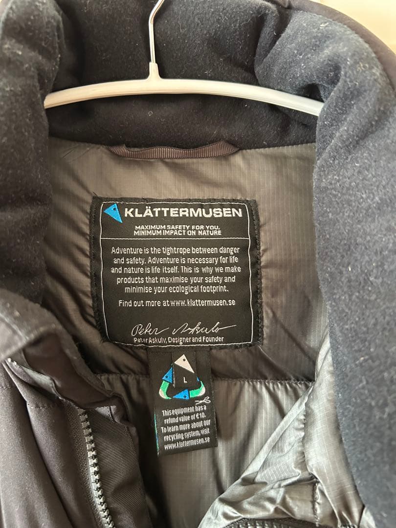 KLÄTTERMUSEN ダウンベスト L ブラック/グレー