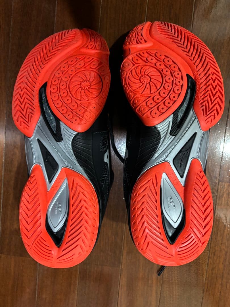 Mizuno バドミントンシューズ 4E ブラック/オレンジ