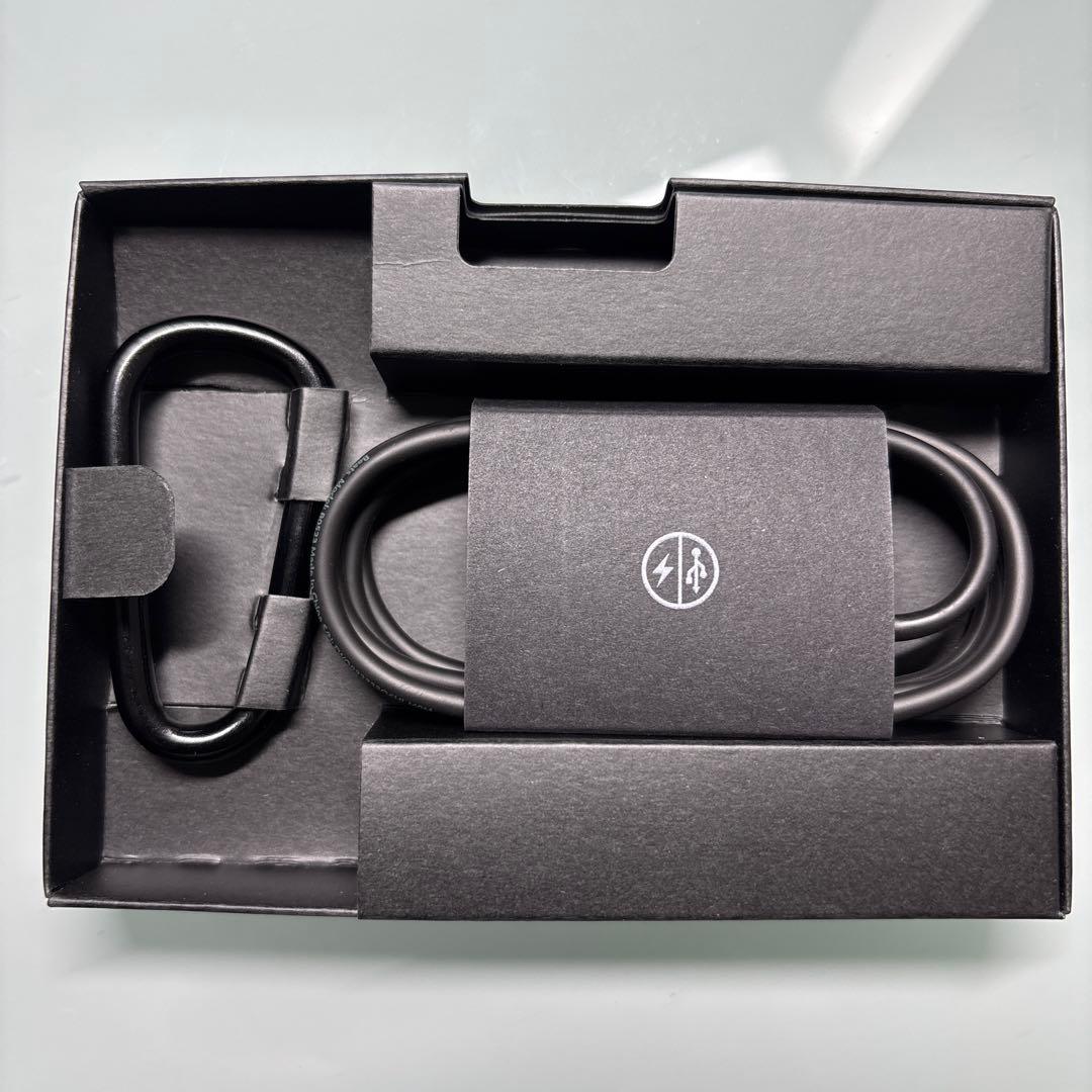 Beats Solo 3 Wireless ホワイト/レッド