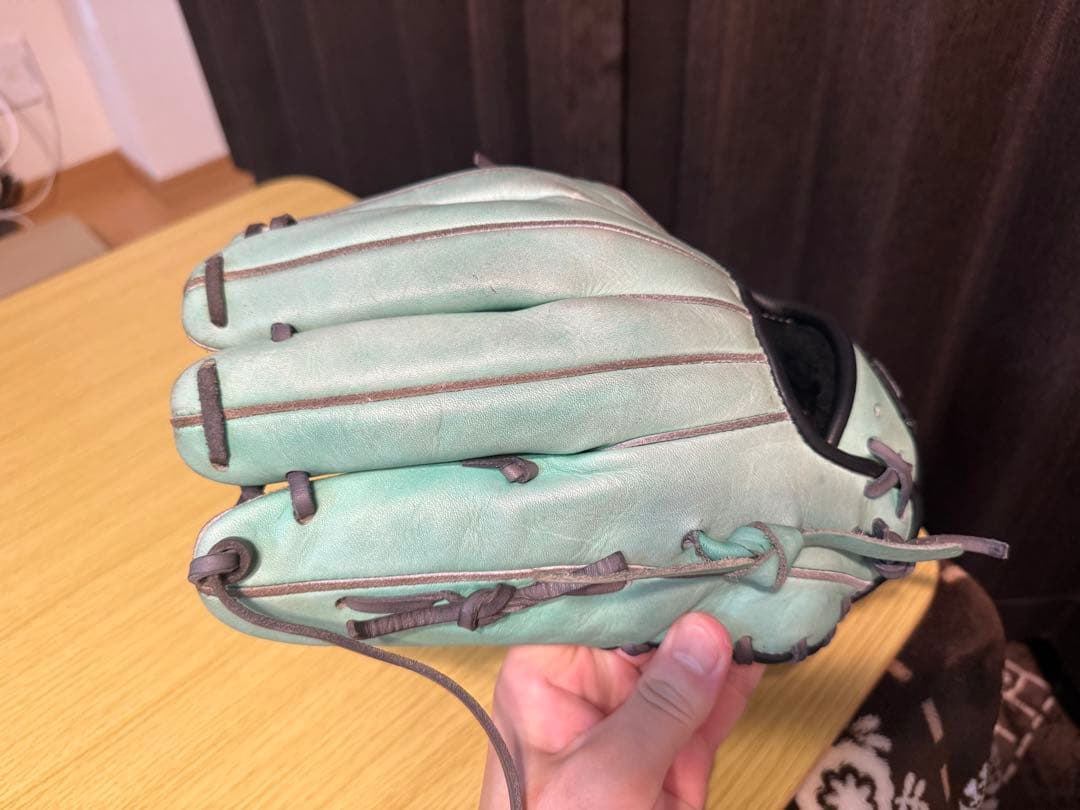 GSグローブ　ゴリラスポーツ　カエル