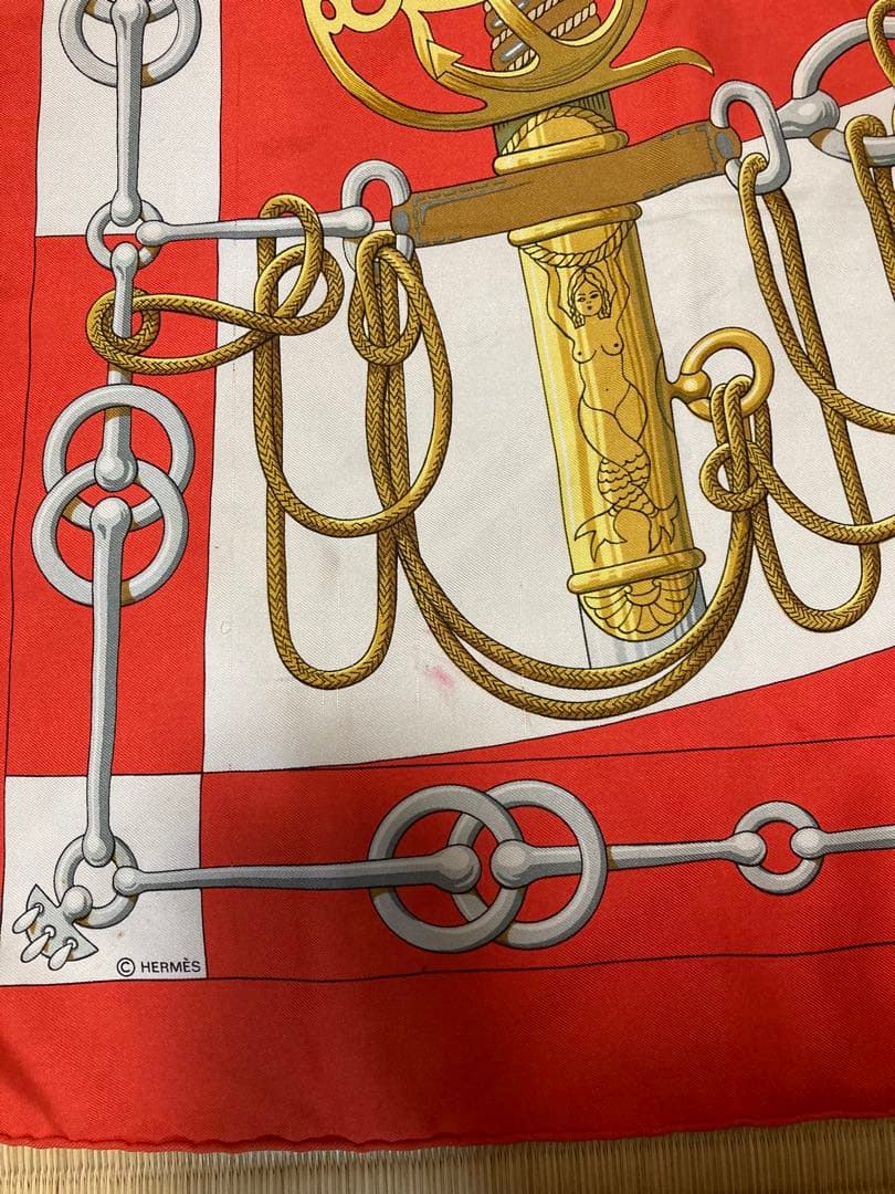エルメスHERMES スカーフ　お値下げ中