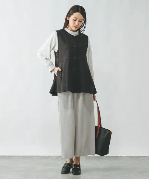 GLOBAL WORK　ペプラムベストとウツクシルエットワイドパンツ　黒