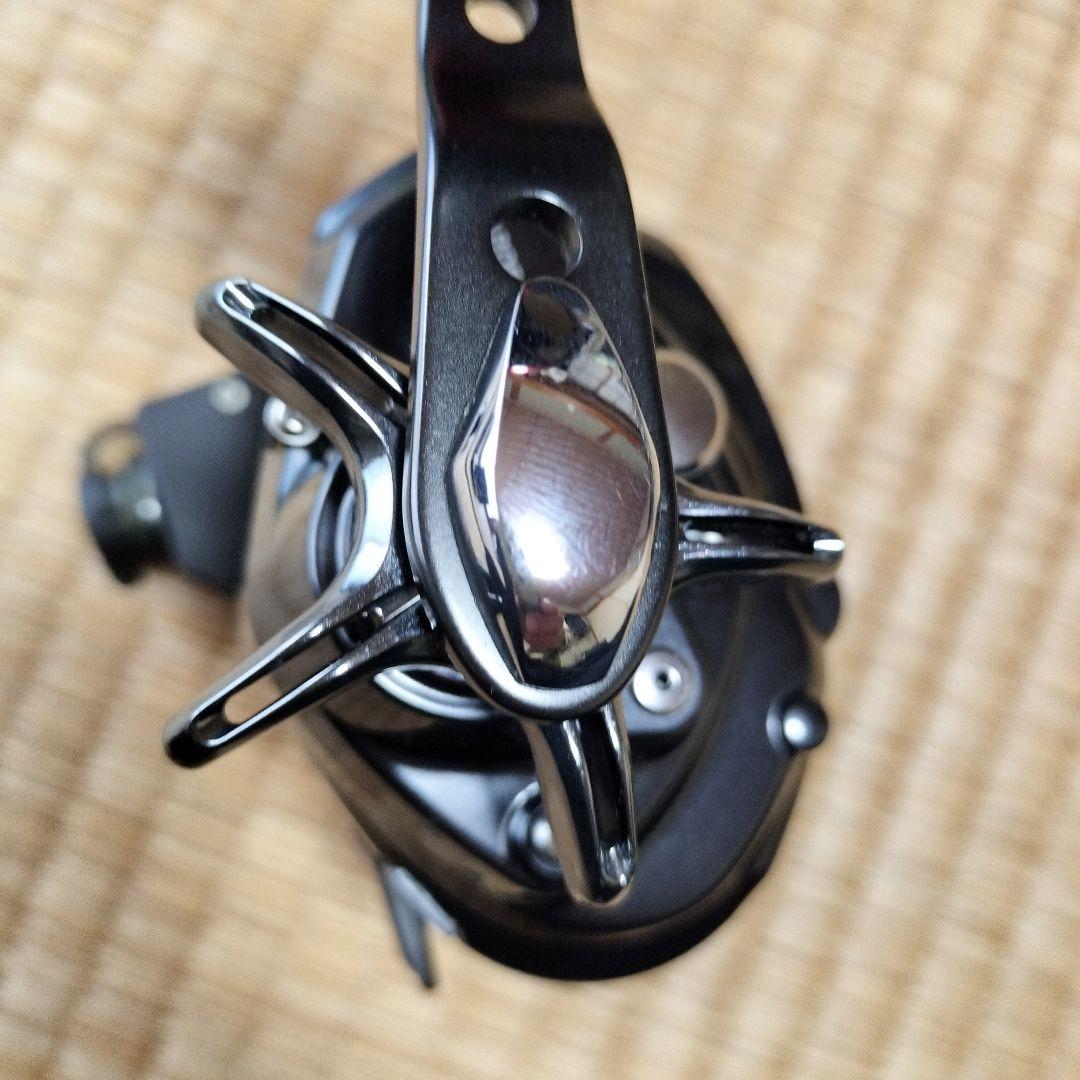 リール Daiwa 18 SEABORG 300JL