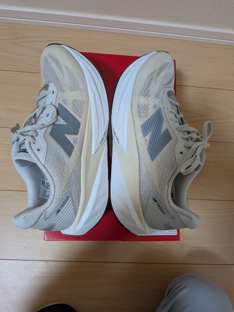 スパイク・シューズ New Balance FuelCell Rebel v5 D 27.0cm