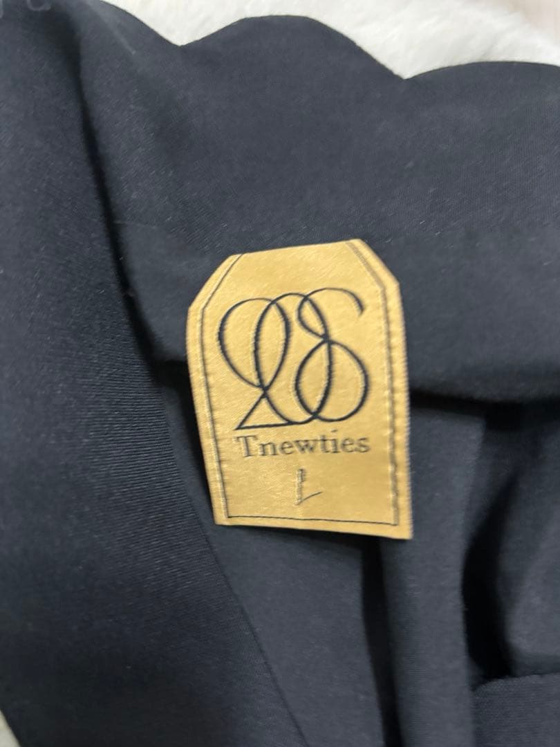 tnewties そばかすができた ベスト トゥエンティーズ ジレ