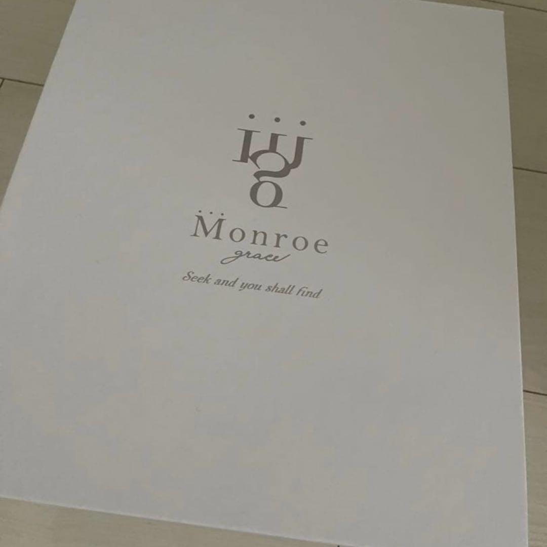 Monroe grace シャンプー・トリートメント （箱無し-400円）