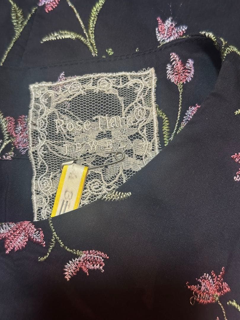 定価36,300円 ローズティアラ ジュエル ミディ丈 刺繍 ワンピース 42