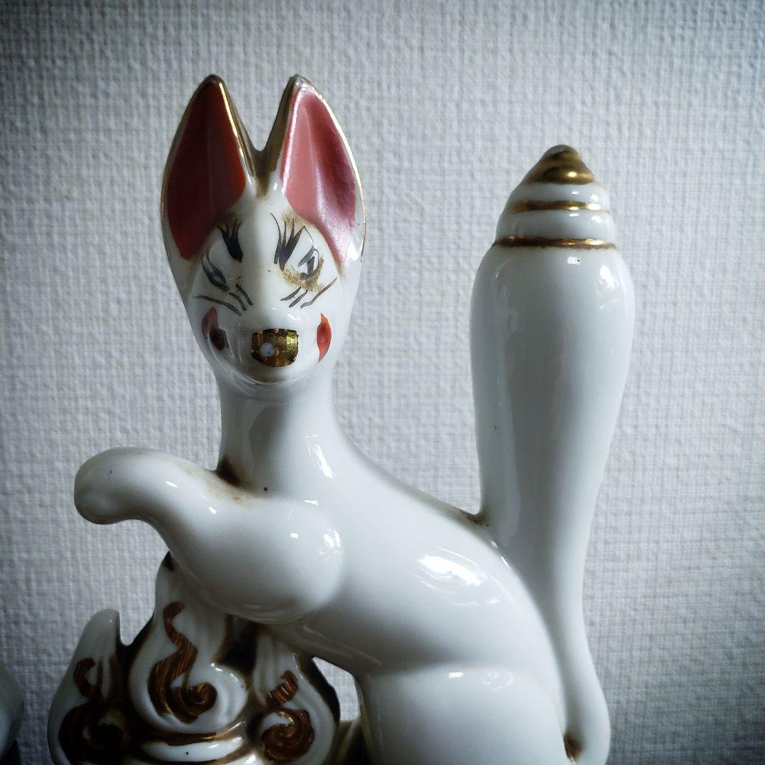 時代物　白磁　色絵　金彩　御稲荷様　神狐　稲荷狐　置物　一対　高さ21cm