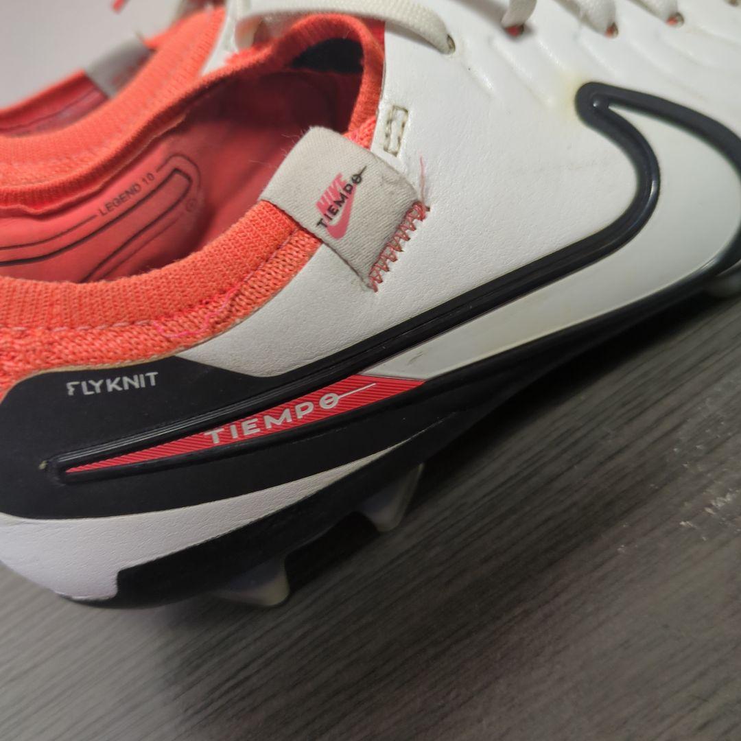 Nike Tiempo サッカーシューズ ホワイト/オレンジ/ブラック