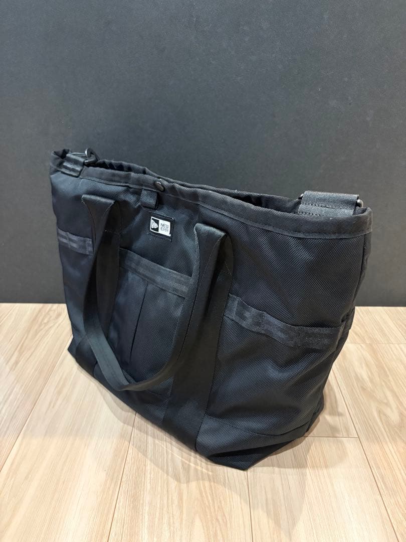 NEW ERA ニューエラ トートバッグ 22L ブラック