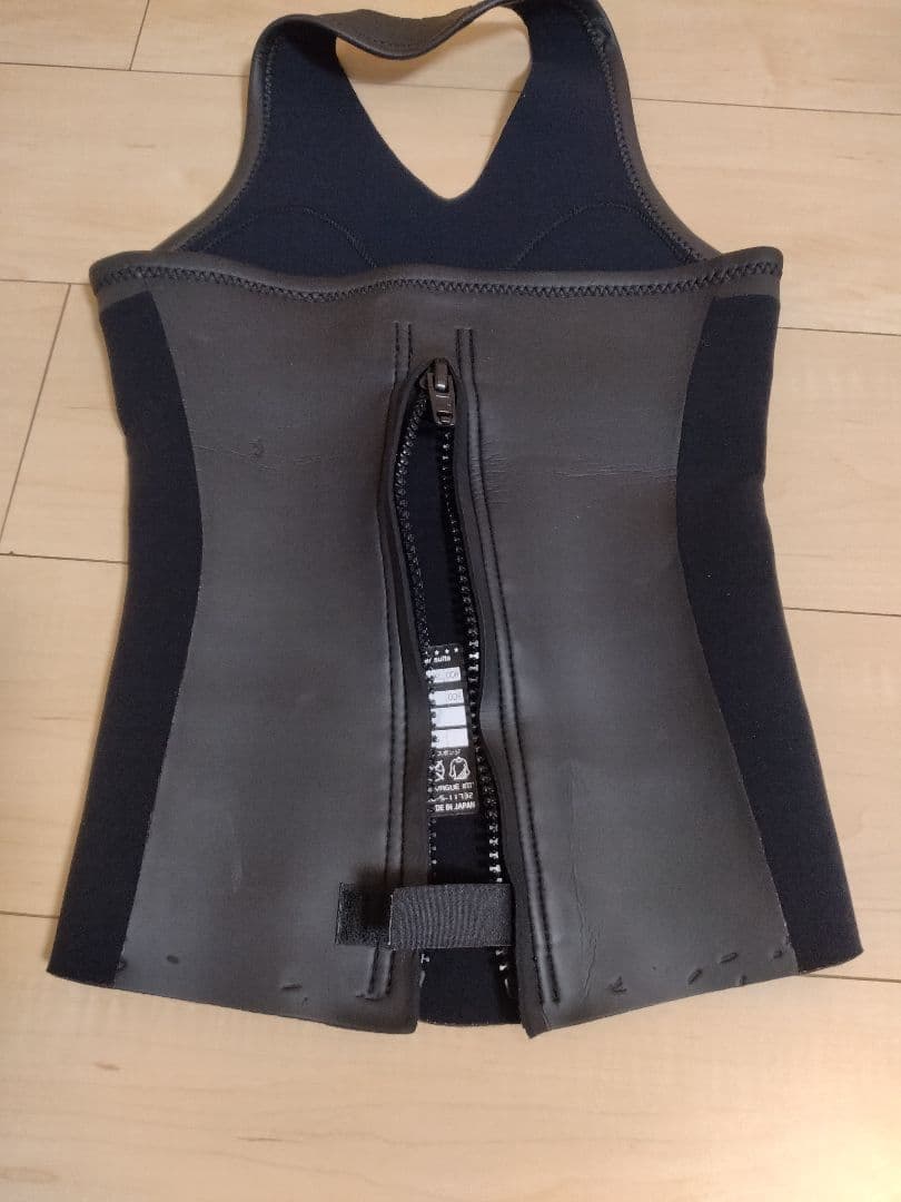 エアータイト　タッパーベスト　SM