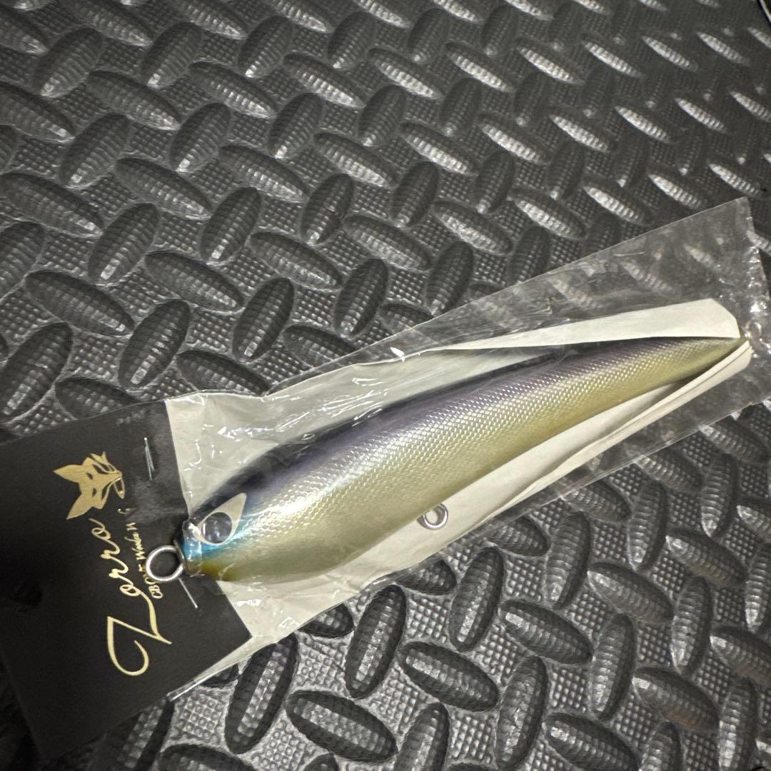 ルアー・フライ Zorro CB ONE 200