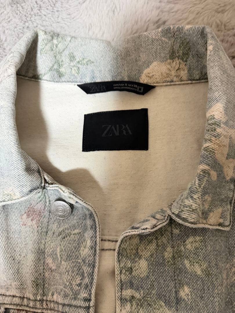 ZARA フラワープリント デニムジャケット