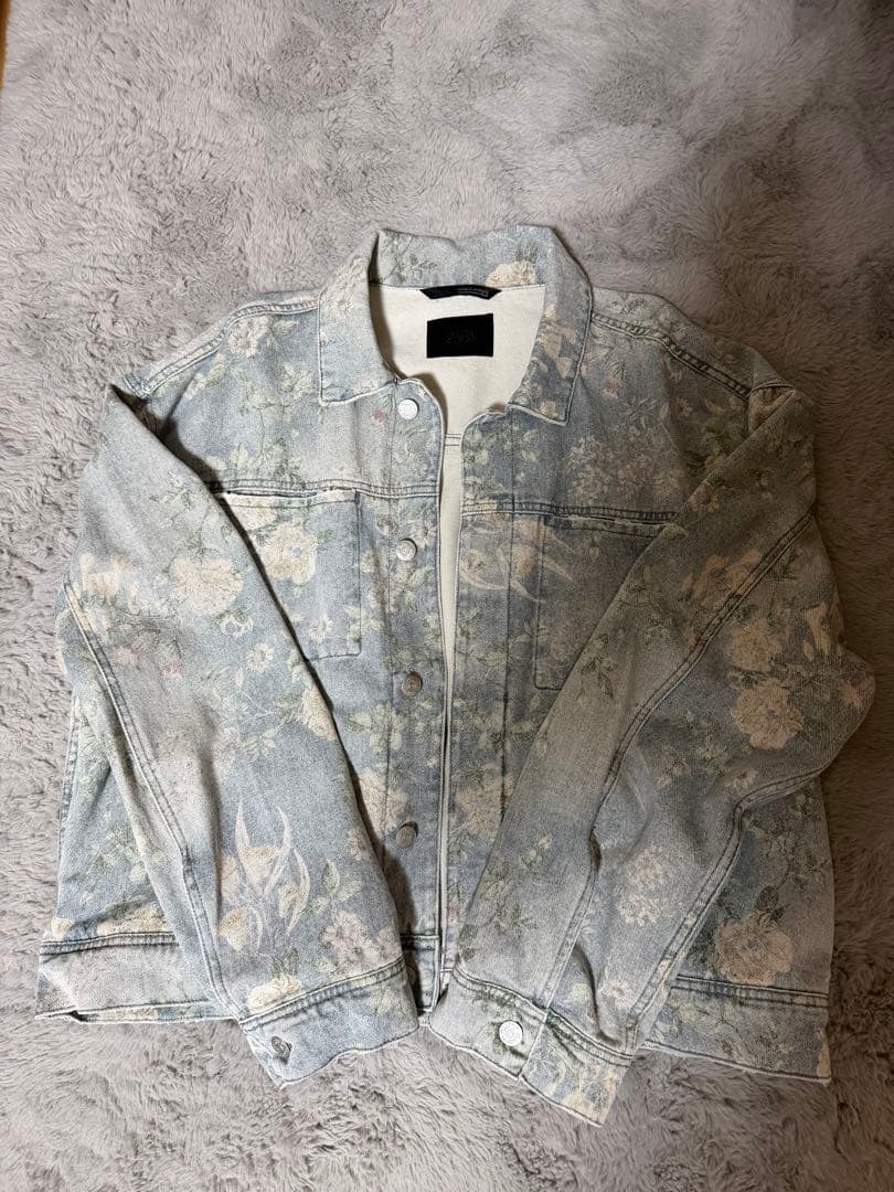 ZARA フラワープリント デニムジャケット