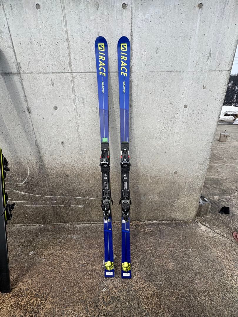 Salomon S/Race サロモンスキーGS R30