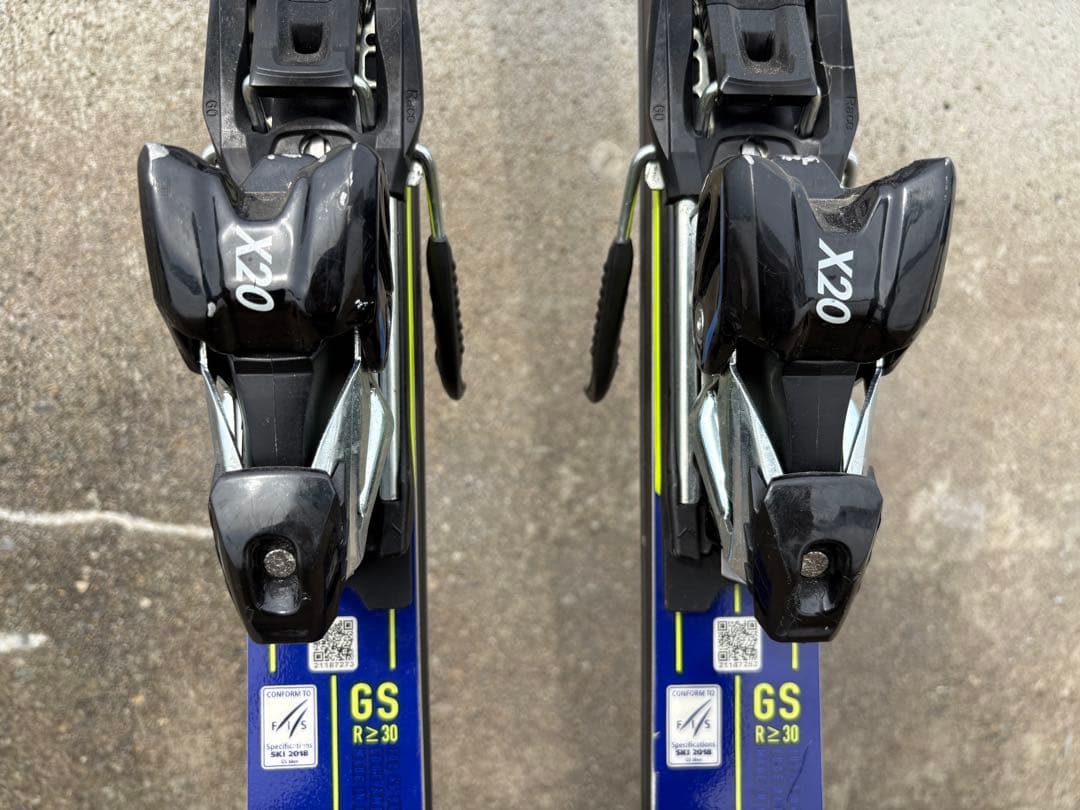 Salomon S/Race サロモンスキーGS R30