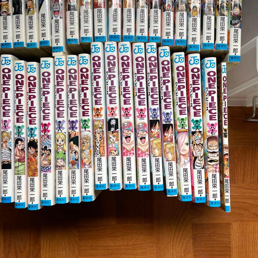 漫画　ワンピース　1ー87巻(欠巻:70、74巻)＋おまけ