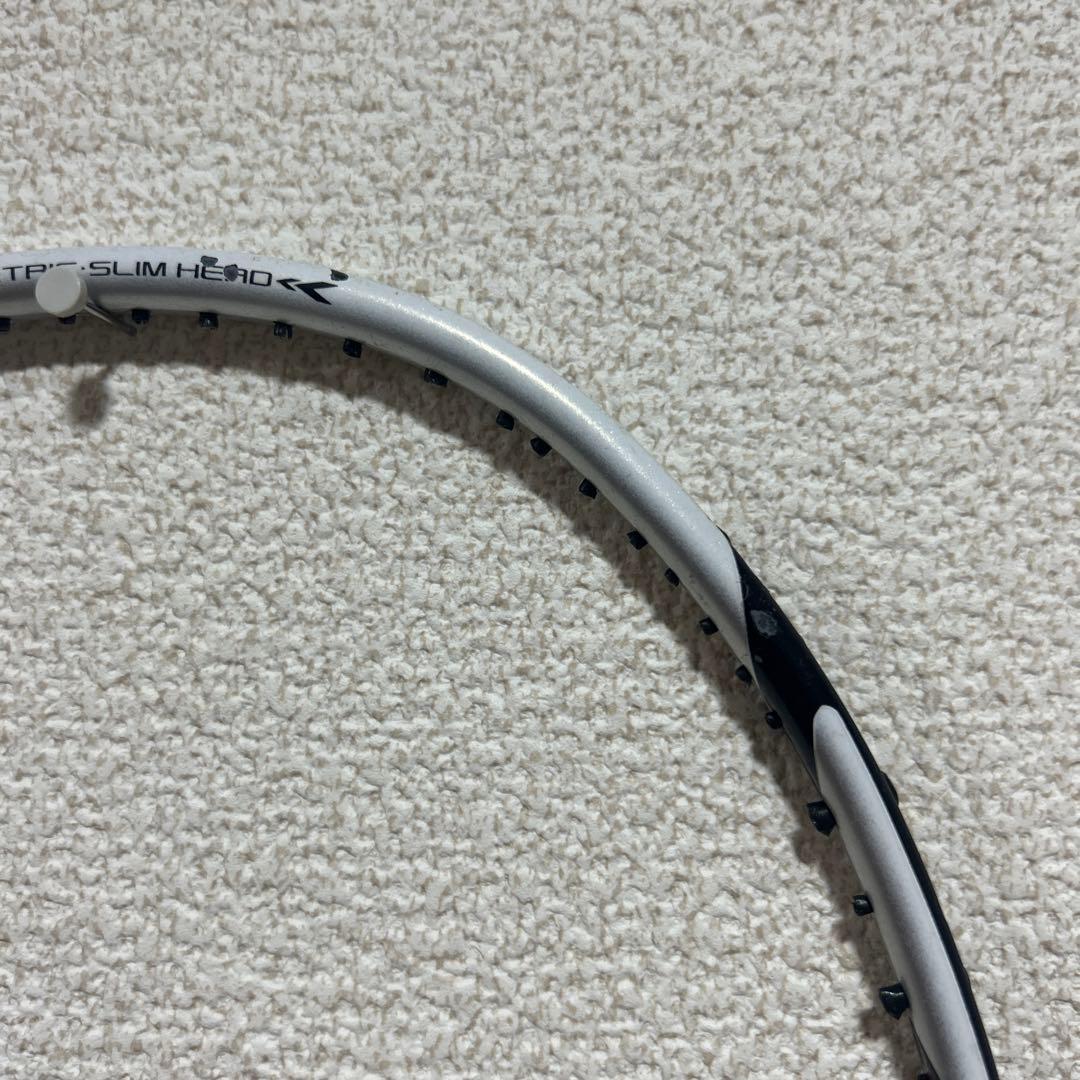 ARCSABER 8DX バドミントンラケット 折れなし
