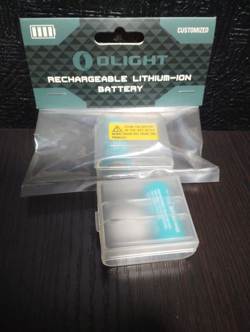 Olight Baton 3 Premium Edition レッド