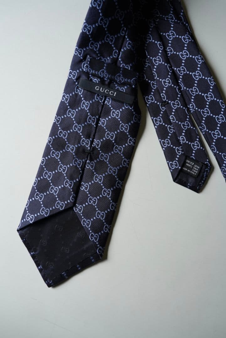 グッチ ネクタイ