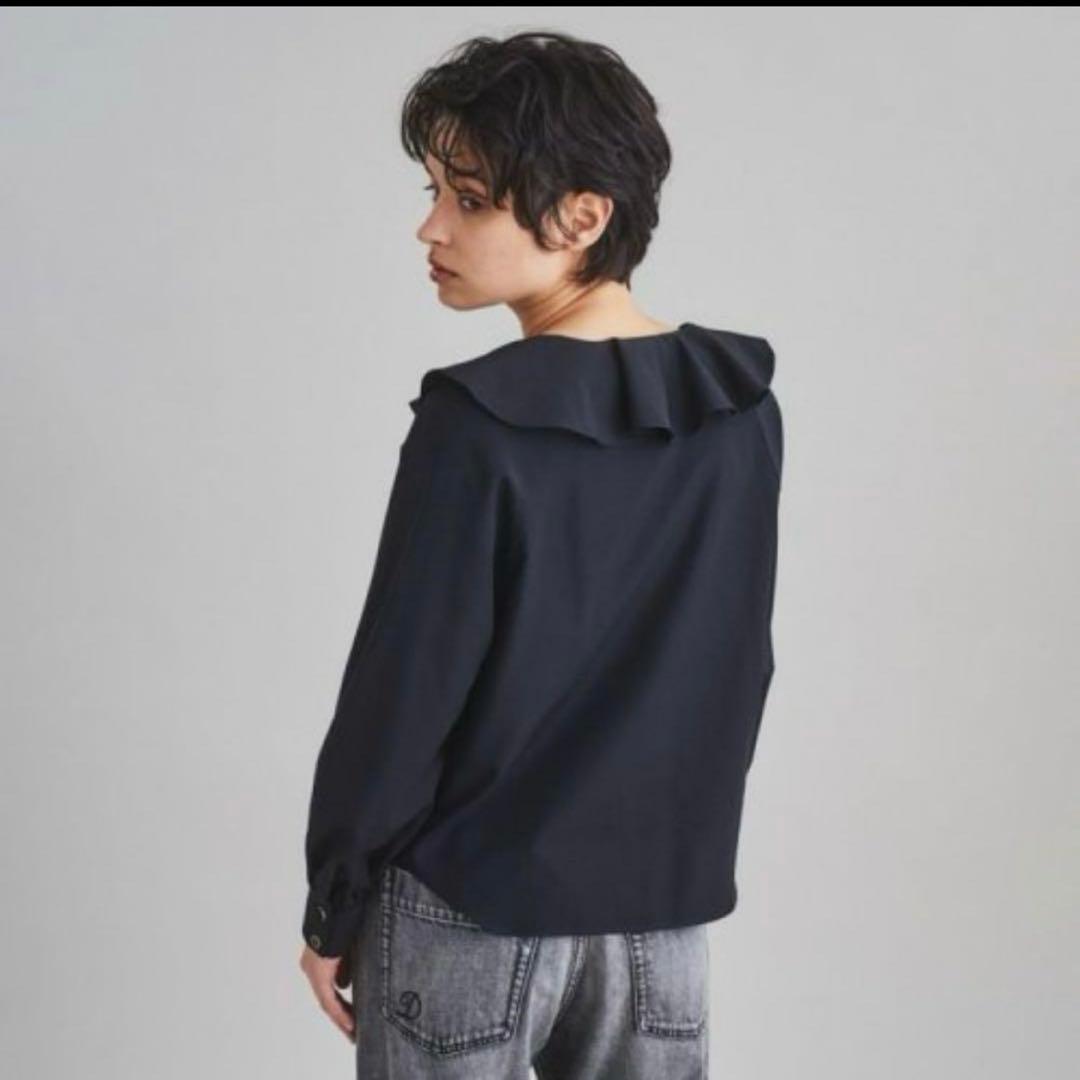 【新品】定価3万　GRACE CONTINENTAL フリルダブルブラウス　黒