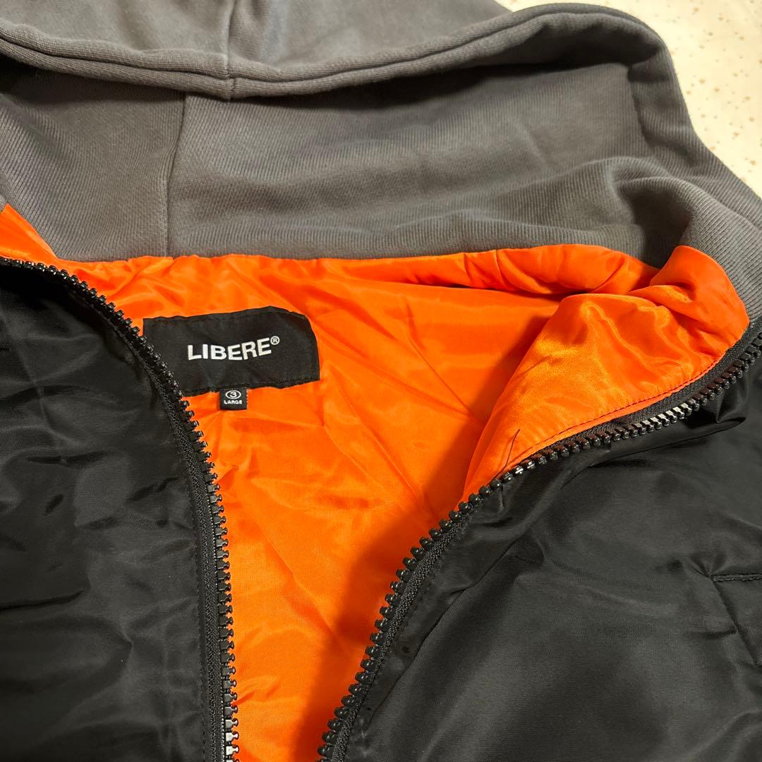 新品【LIBERE リベーレ】MA-1 フード付きダウンベスト 黒