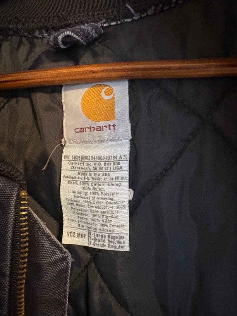 【USA制】Carhartt NVY ダウンベスト