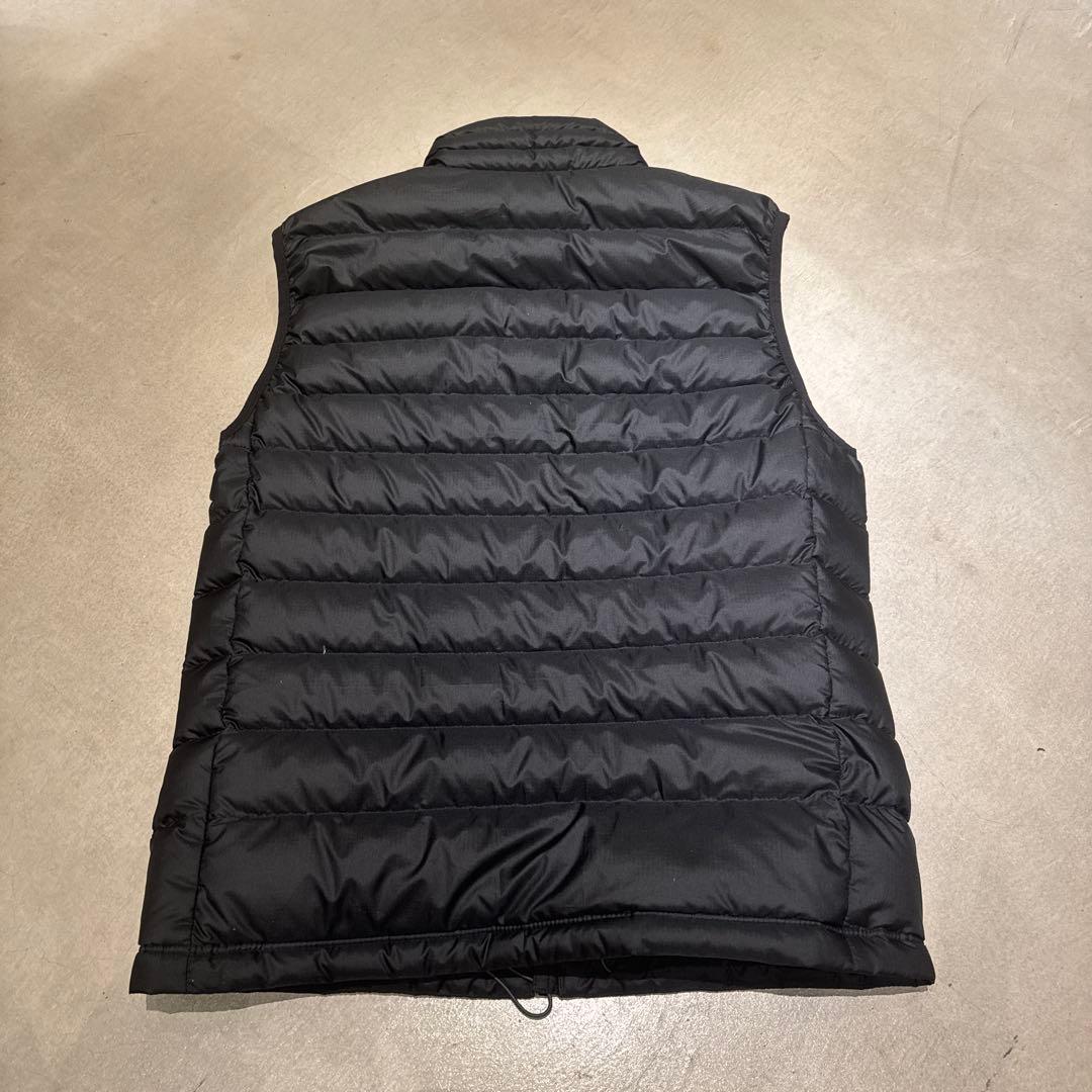 patagoniaパタゴニアメンズダウンセーターベスト黒サイズxs