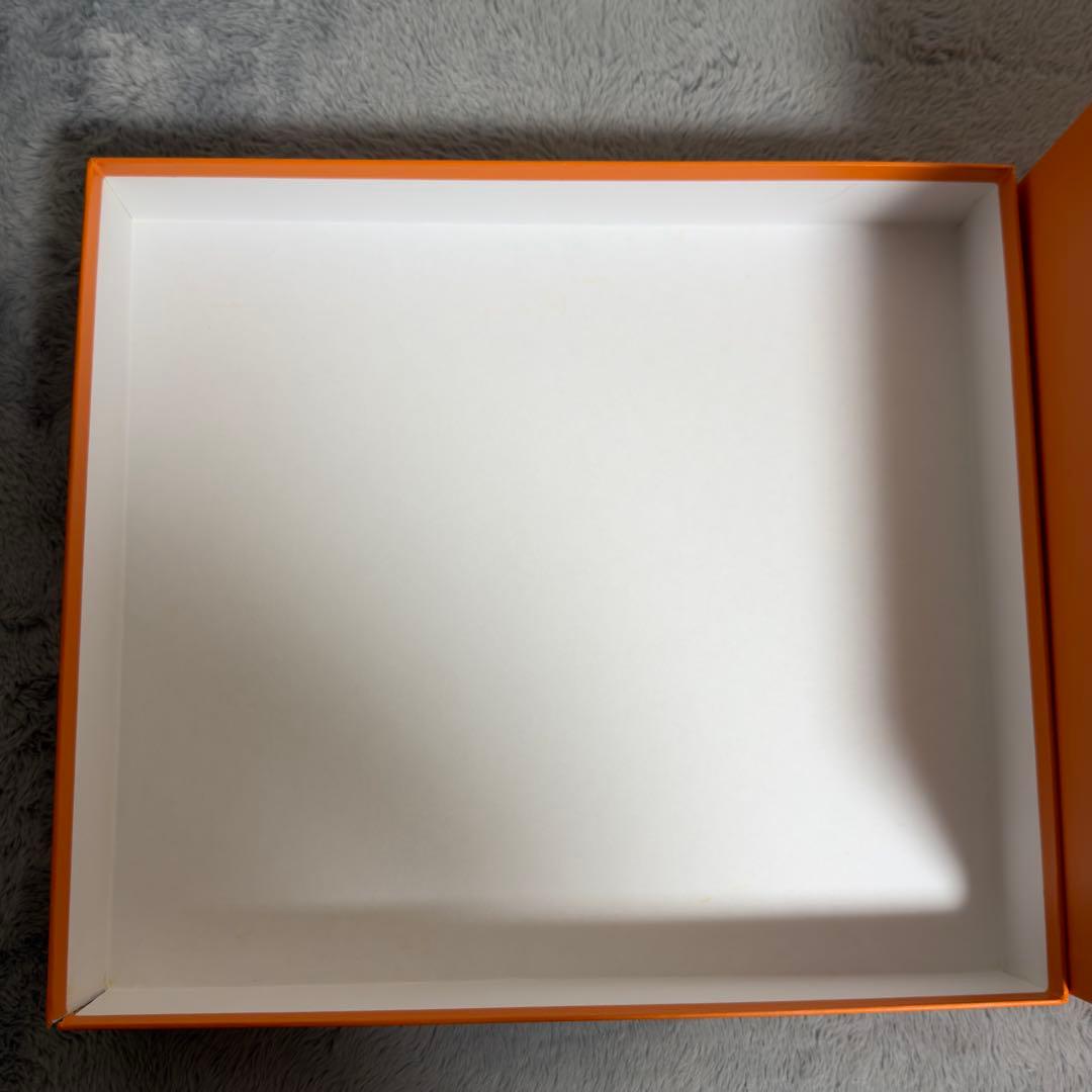 【美品】【一角破れあり】HERMES エルメス　バーキン25 空箱　深め
