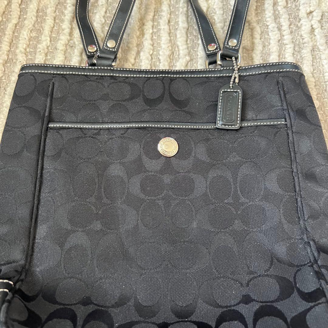 Coach ブラック トートバッグ