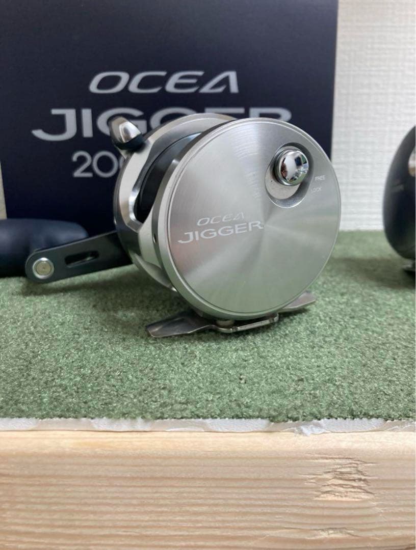 OCEA JIGGER 2001NRMG リール　新型
