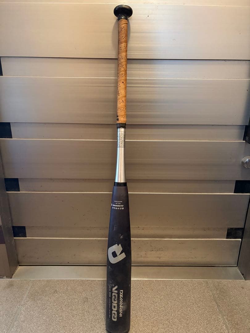 DeMarini Voodoo バット