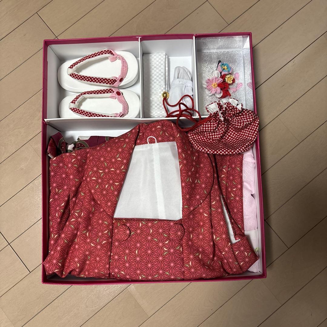 〖着画あり〗〖美品〗３歳　七五三 ブランド　着物セット　赤