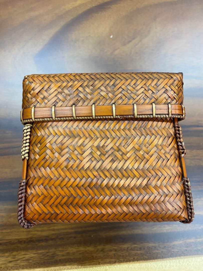 竹細工　蓋付き収納ボックス ブラウン茶道収納バッグ竹編バッグ 手作工芸品