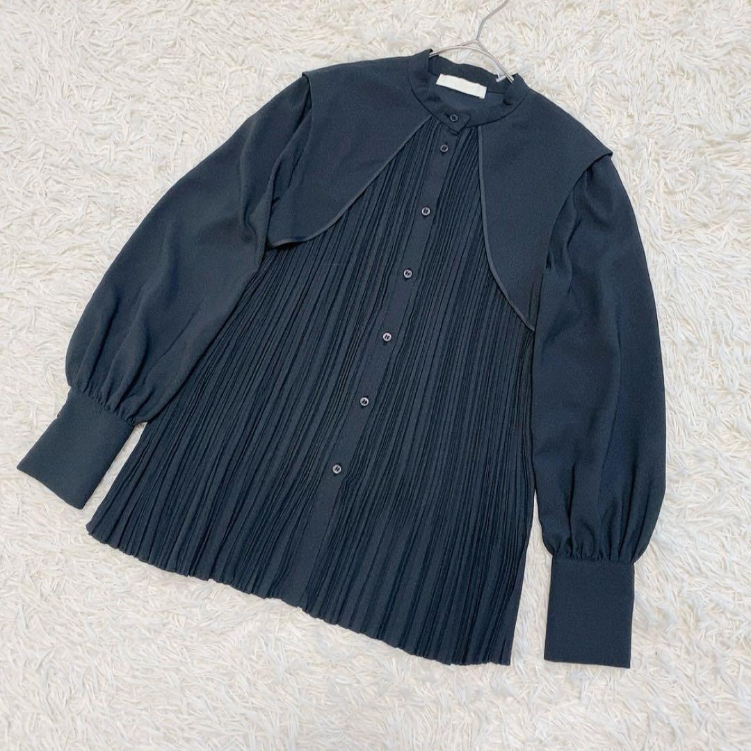 【美品】パブリックトウキョウ オーバーヨークプリーツブラウス 人気 近年モデル